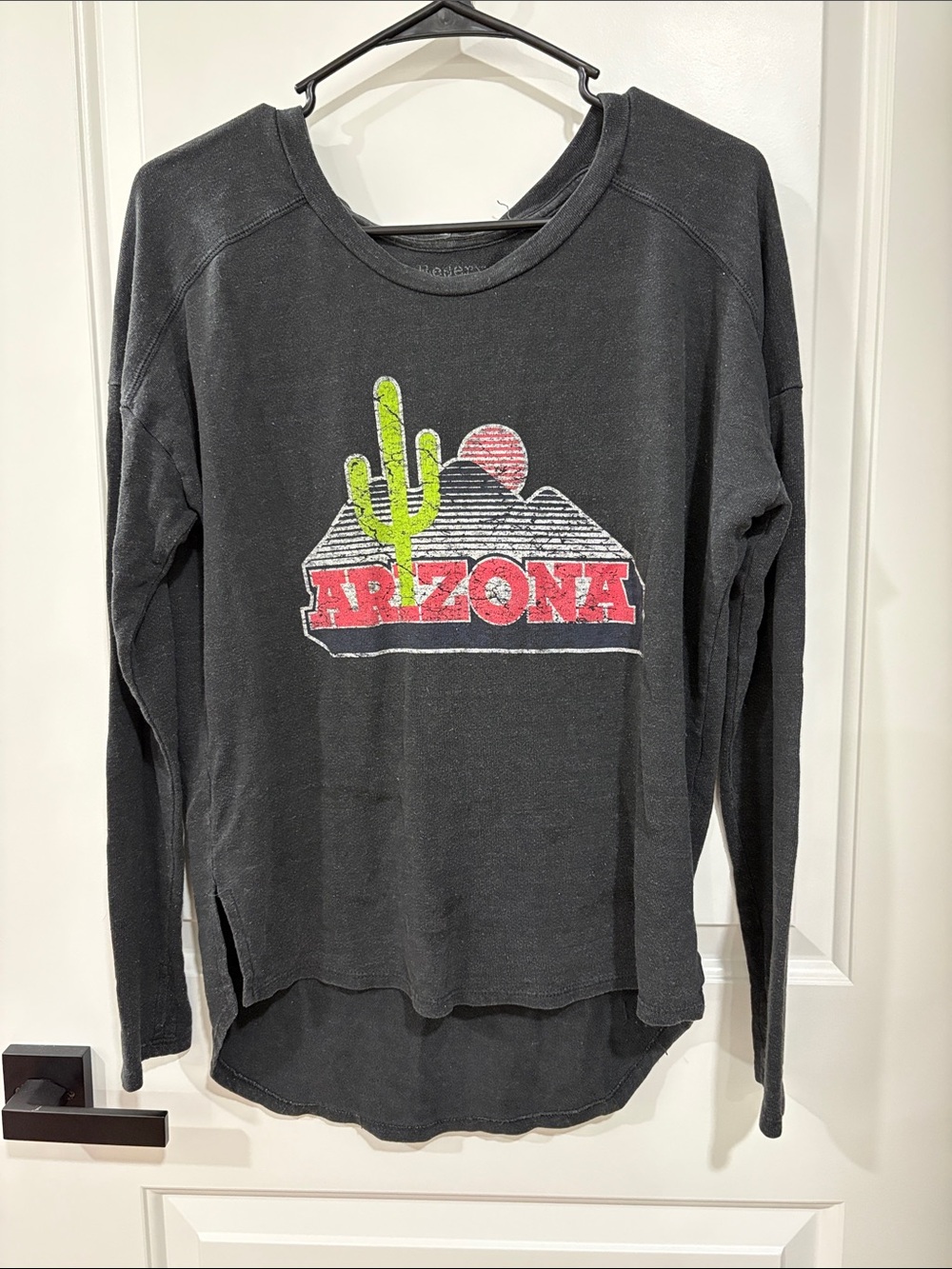Arizona Graphic Long-Sleeve Tee - Black